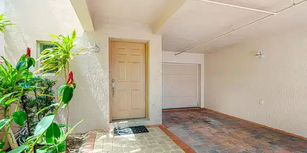 Image 3: Photo 3