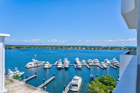 1200 Marine Way