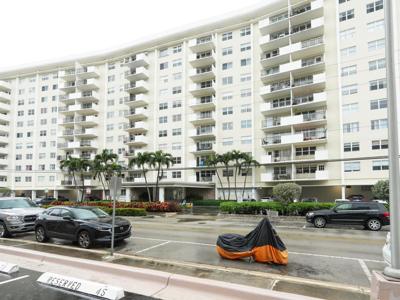 401 Golden Isles Drive