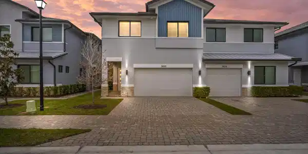 3660 SW Magnolia Ridge Lane