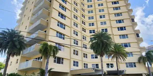 1200 HIBISCUS Avenue