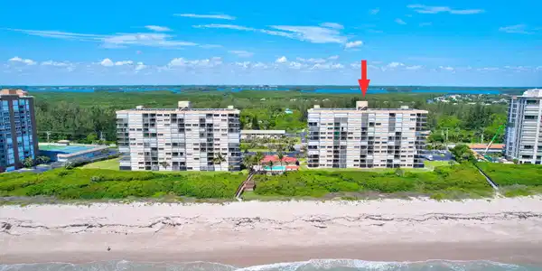 Image 3: Wake Up Steps From the Ocean! Rare Beachside Gem