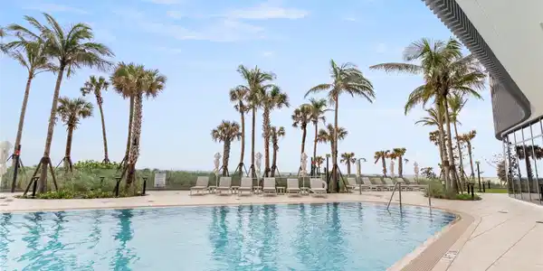 1116 N Ocean Blvd
