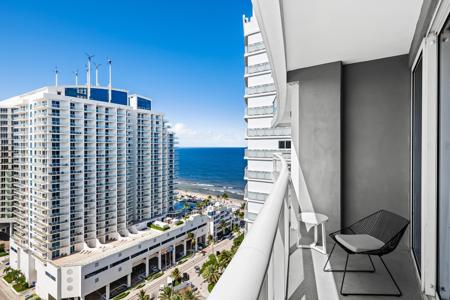 3101 Bayshore Drive