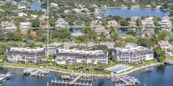 1903 Bay Road