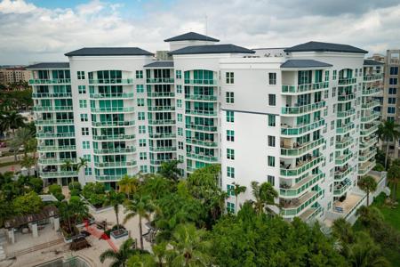 500 SE Mizner Boulevard