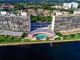 134 Lakeshore Drive