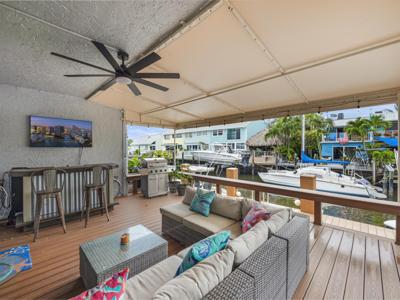 732 NE 12th Terrace