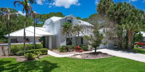 3730 SW Woodbriar Lane