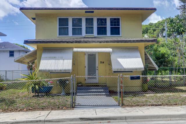Image 2: Front 314 Cranesnest Way West Palm Beach