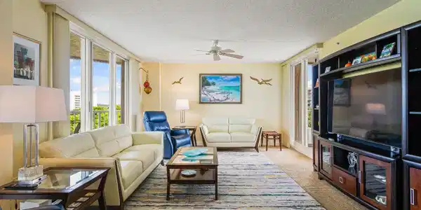 5049 N Highway A1a
