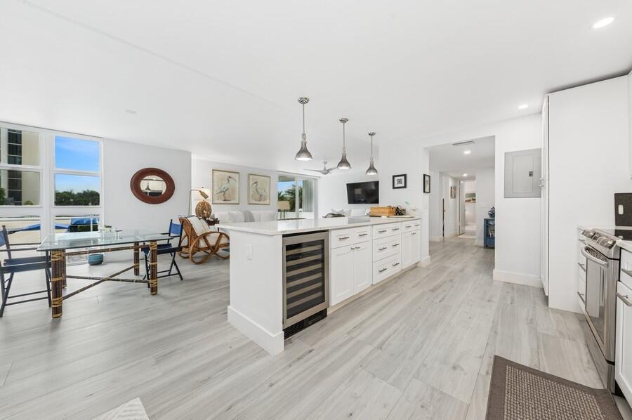 Image 1: Kitchen
