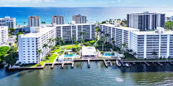 3212 S Ocean Boulevard