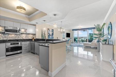 2650 Lake Shore Drive