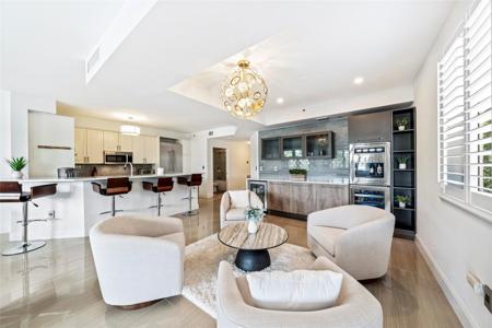 217 Hendricks Isle