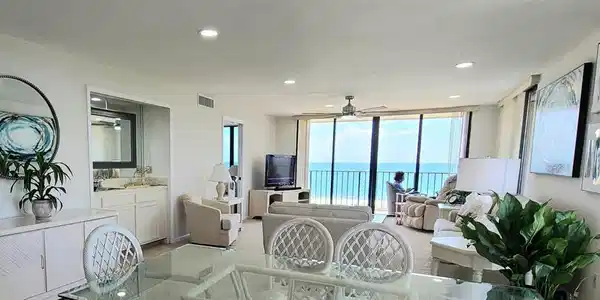 5061 N Highway A1a