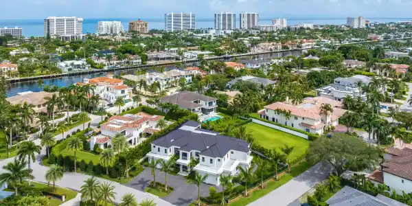484 Royal Palm Way