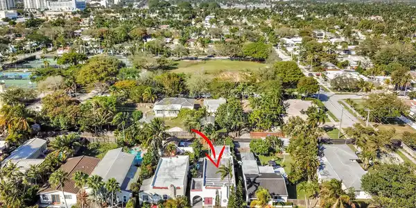 Image 2: 1513 Adams Street