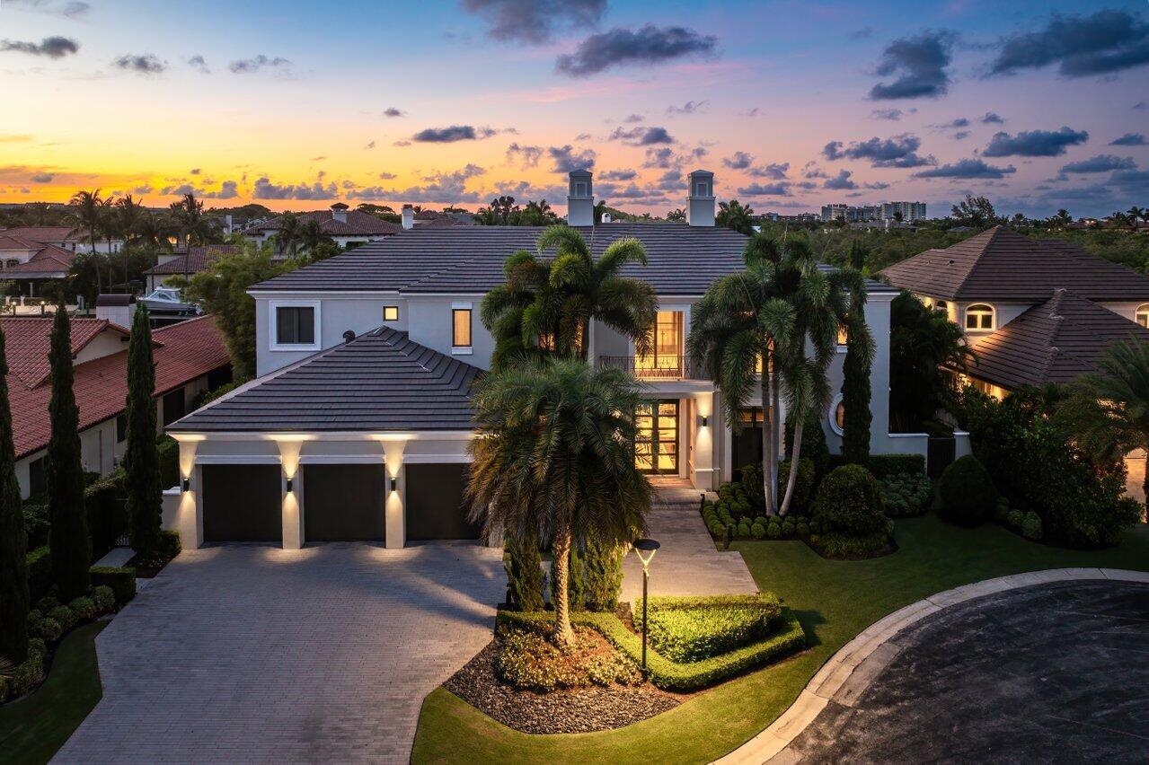 Image 2: 021-701Northeast45thRoad-BocaRaton-FL-33