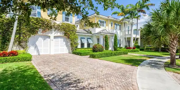 110 SEA Lane