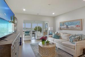 350 NE Edgewater Drive