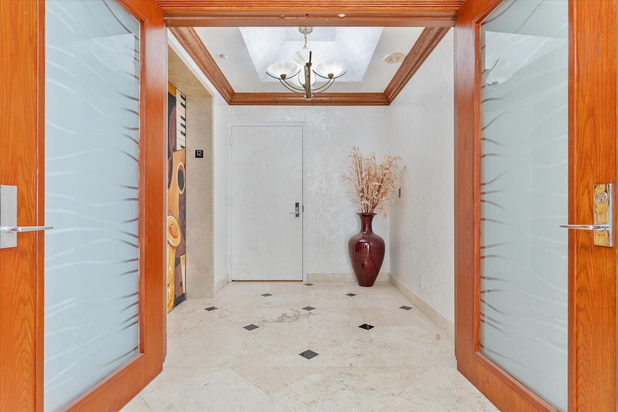 Image 4: 03-3100 N Ocean Blvd apt 1210_002