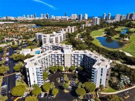 20400 W Country Club Dr