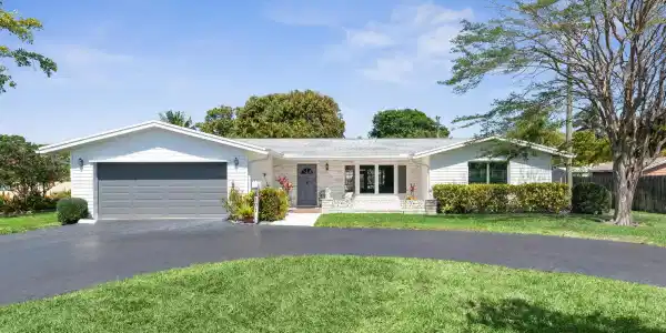 1101 SE 7th Court