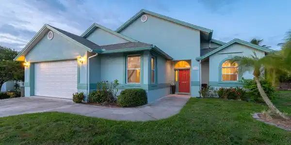 2416 Atlantic Beach Boulevard