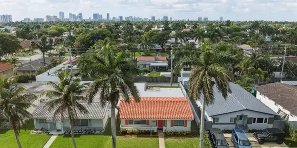 Image 2: DJI_0480
