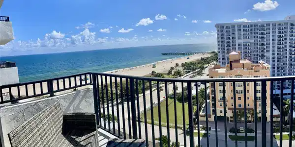 525 N Ocean Blvd