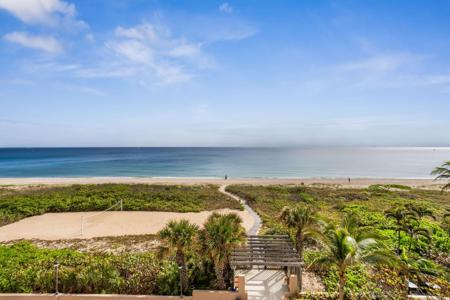 1800 S Ocean Blvd