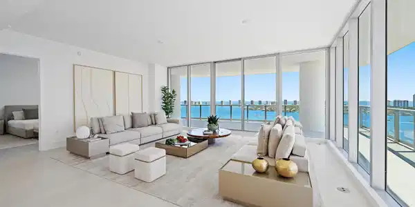 Image 2: 220 Lake Shore Dr unit 2212-22