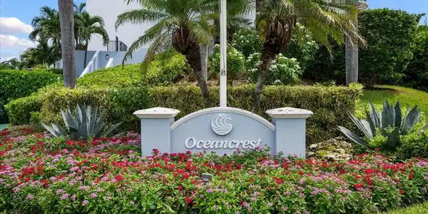 Image 3: Oceancrest