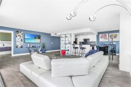 3589 S Ocean Blvd