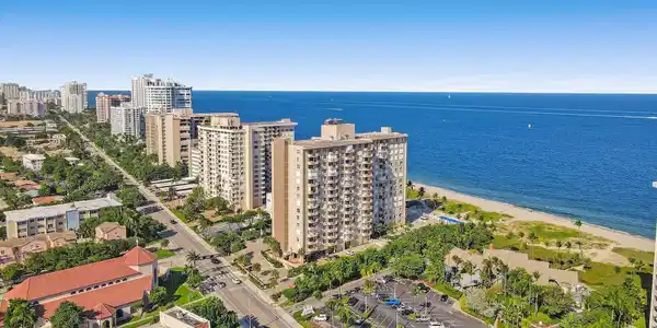 2000 S Ocean Blvd