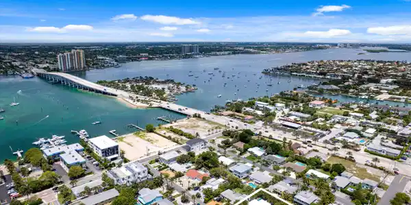 Image 4: DJI_0041-Edit.jpg-SMALL