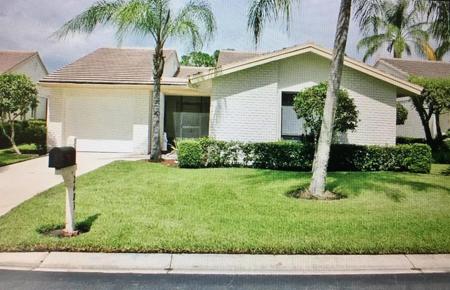 2483 SW Egret Pond Circle