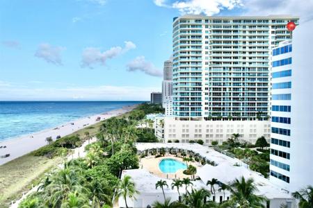 5055 Collins Ave