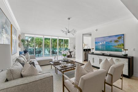 550 SE Mizner Boulevard