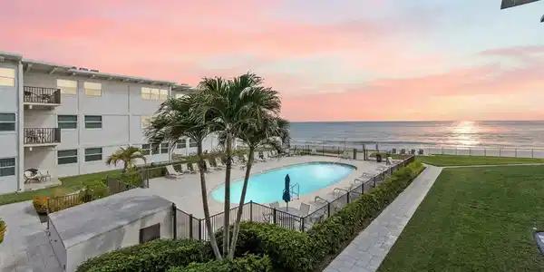 4410 Highway A1a