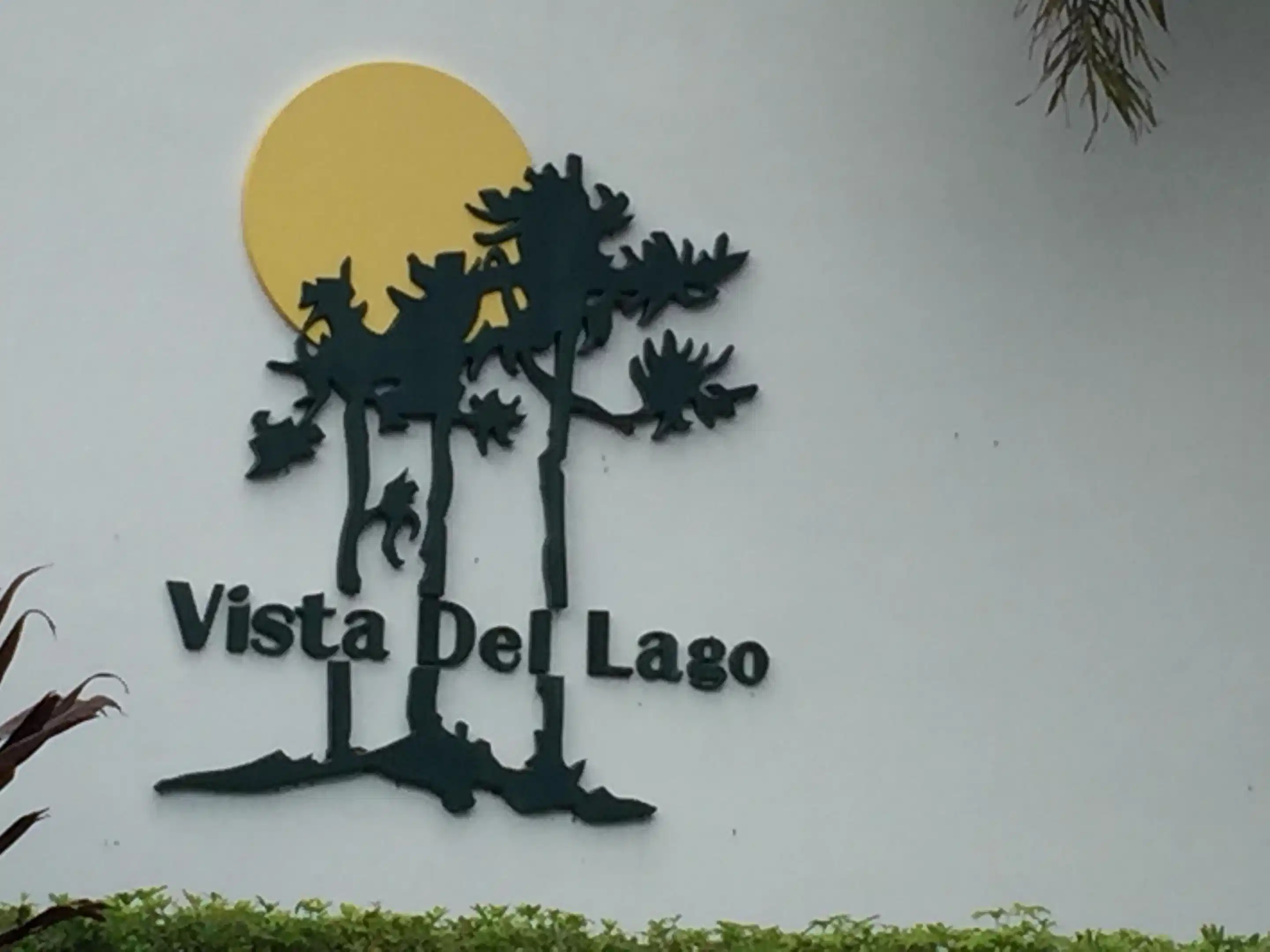 Image 1: Vista Del Lago #2111