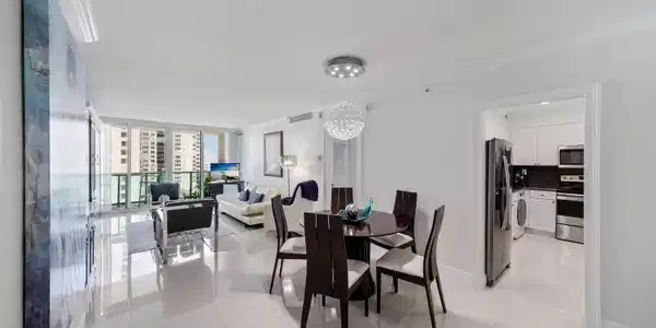 Image 3: Dinning Area/Living Area