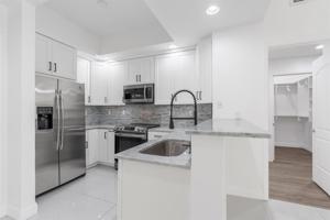 801 S Olive Avenue