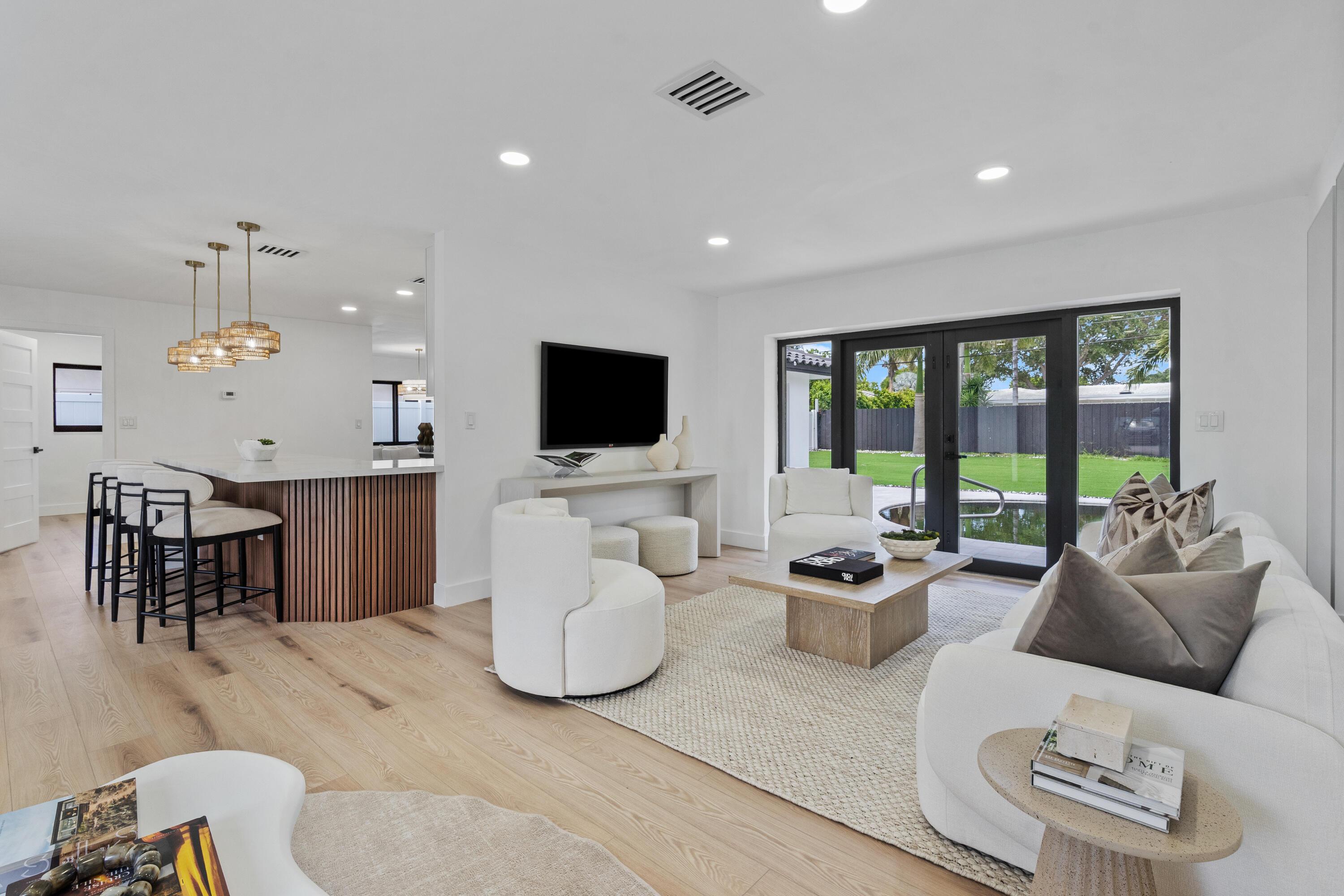 Image 4: 4721 Bayview Drive Ft. Lauderdale FL-112