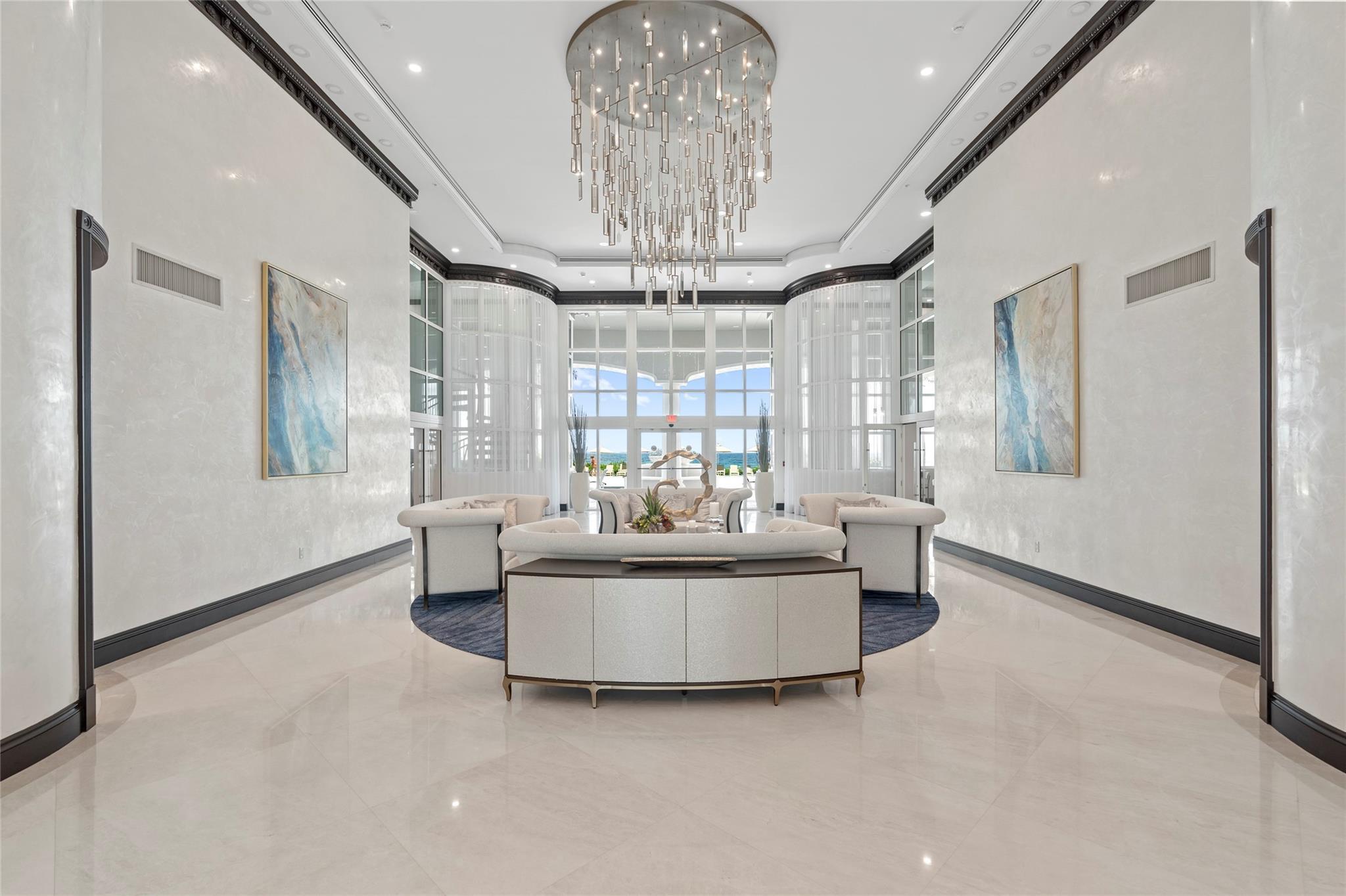 Image 4: LOBBY
