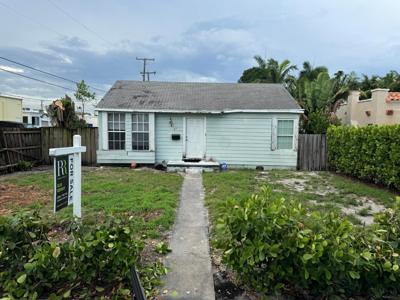335 Greymon Drive