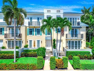 62 SE 7th Avenue
