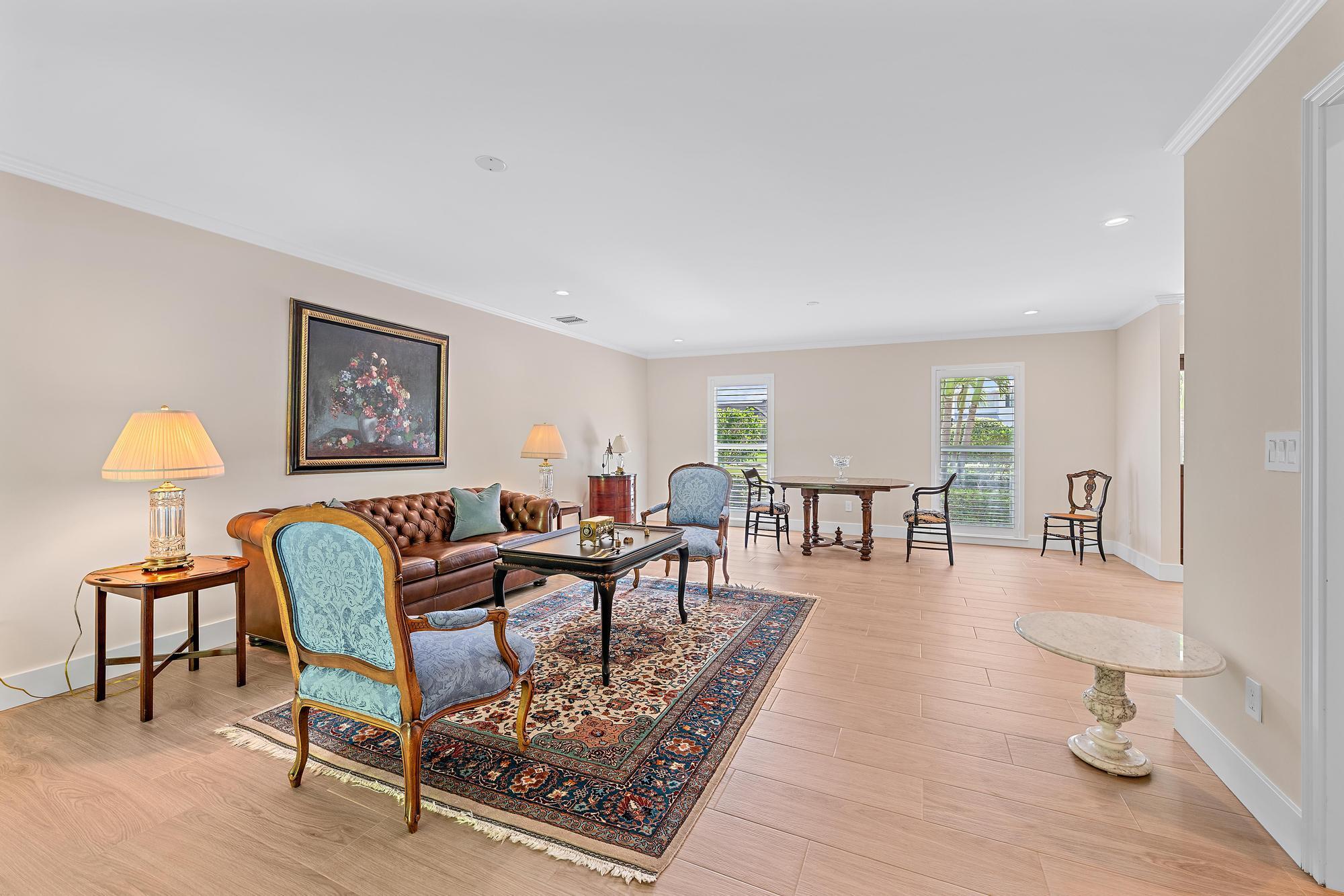 Image 4: 11785 Lake Shore Pl-3