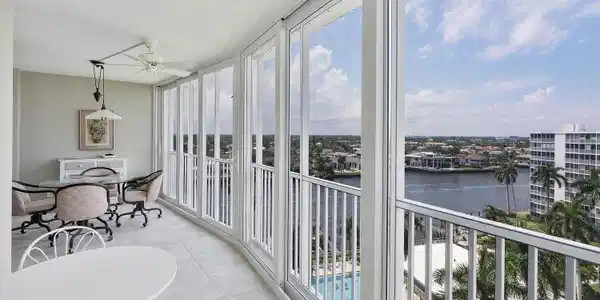 Image 4: 3300 S Ocean Blvd u1021_014